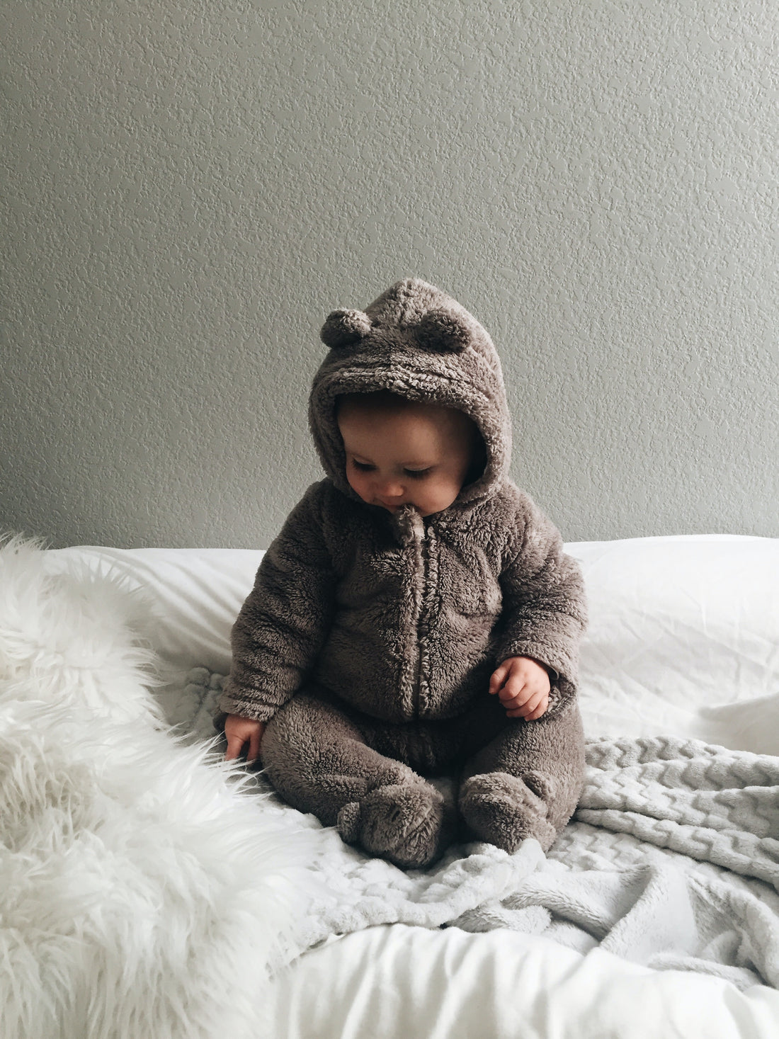 Winter Wonder: A Guide to Shopping for a Baby Born in the Cold Months